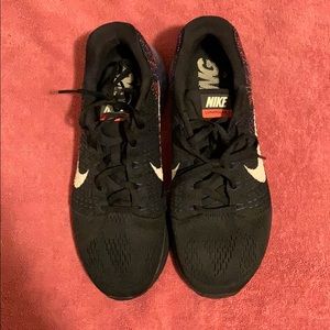 Women’s Nike Lunarglide 7’s